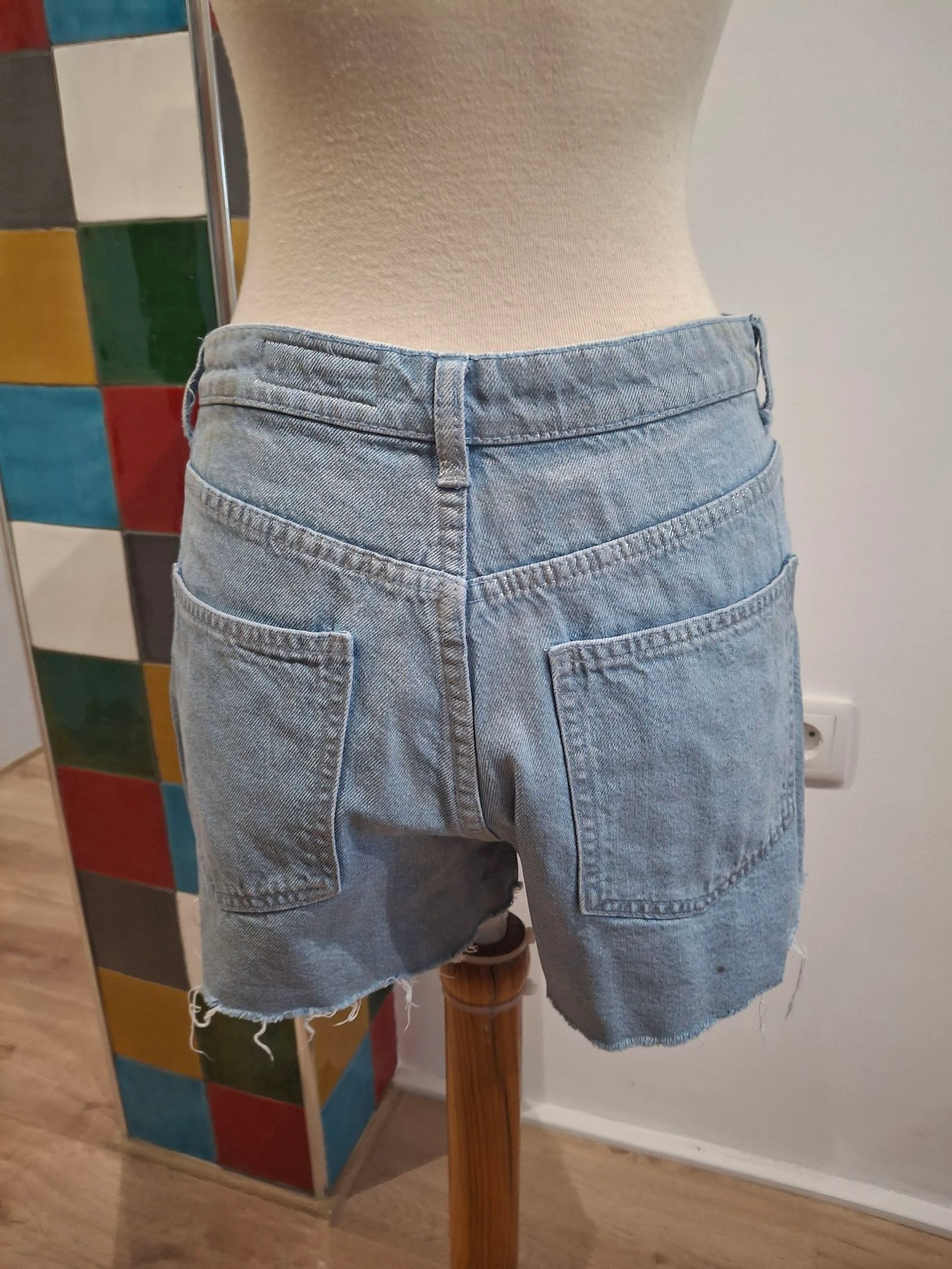 Calça jeans curta M-L – photo 2
